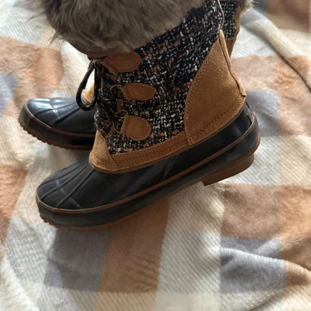 Khombu Women's Faux Fur Lined Leather Lace Up Duck Boots Tan Brown Black Size‎ 8
